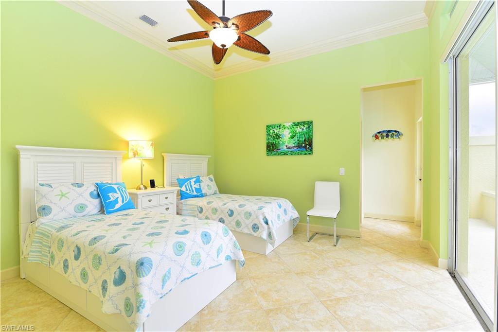 CASA DEL VIDA - Residential Lease