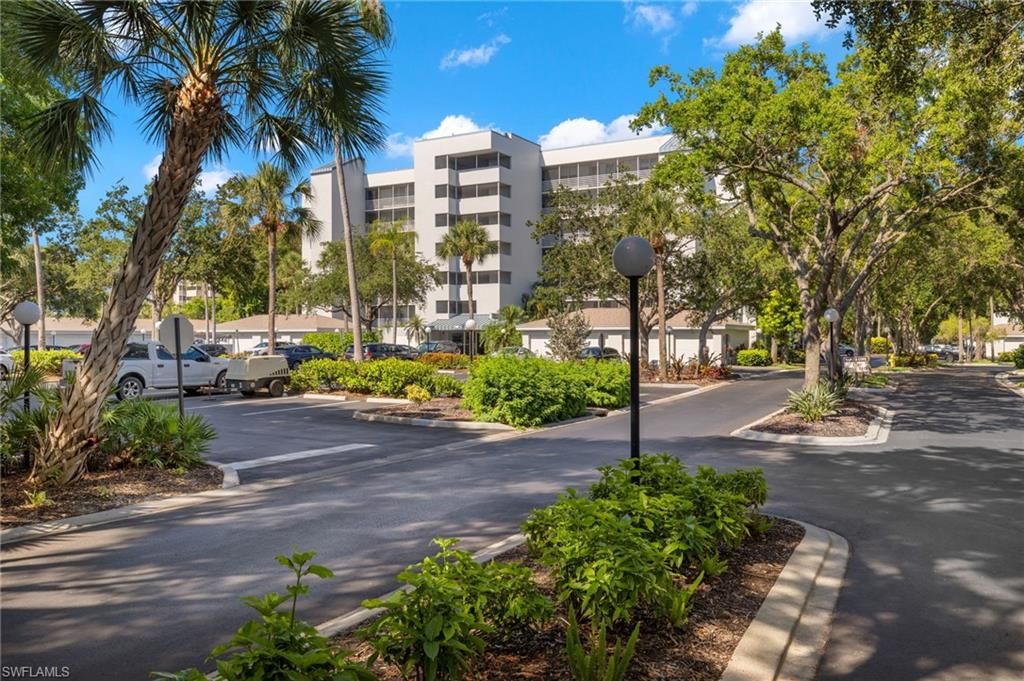 Photo of 290 Naples Cove DR #2602, NAPLES, FL 34110 (MLS # 226018254)