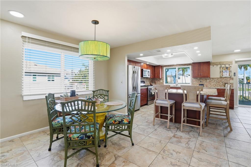 LAGUNA SHORES - Residential