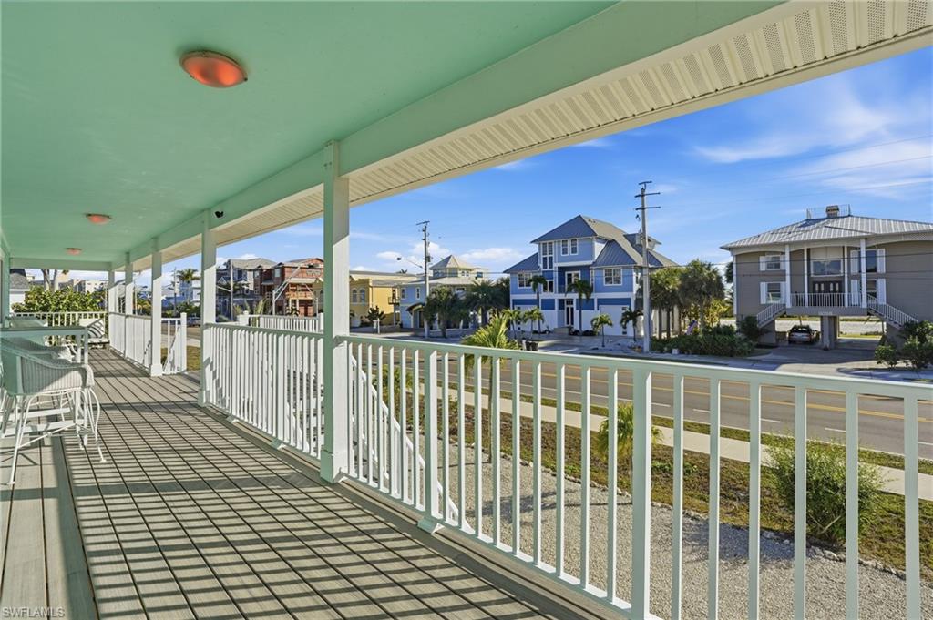 LAGUNA SHORES - Residential