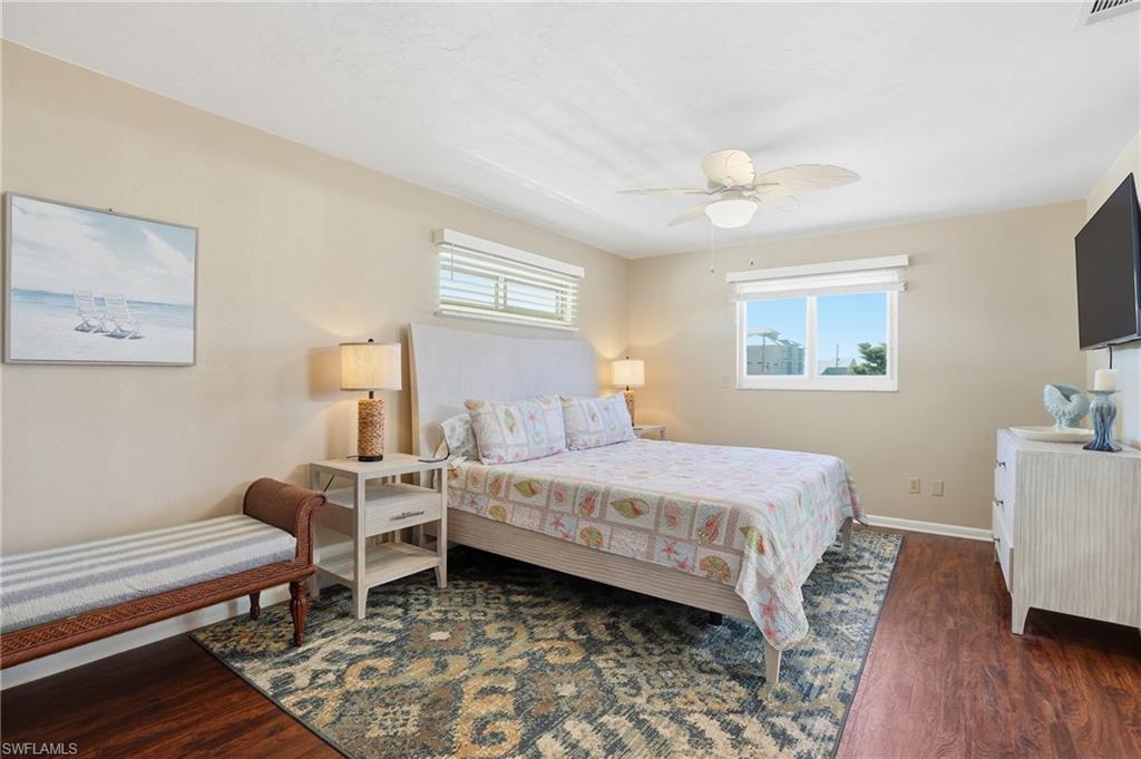 LAGUNA SHORES - Residential