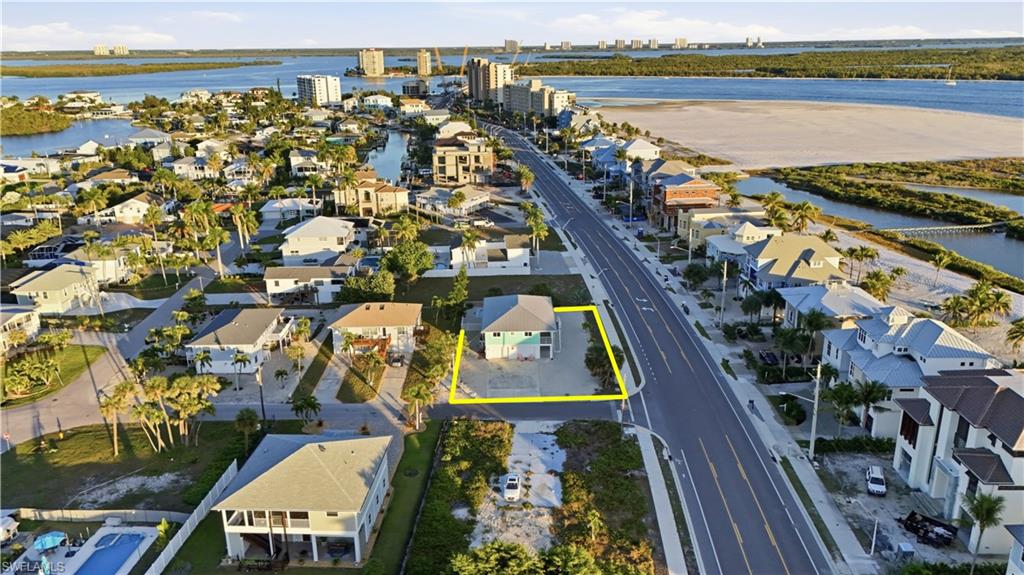 LAGUNA SHORES - Residential