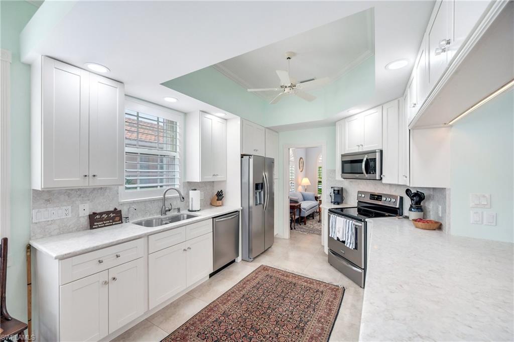 VILLAGE WALK - Residential