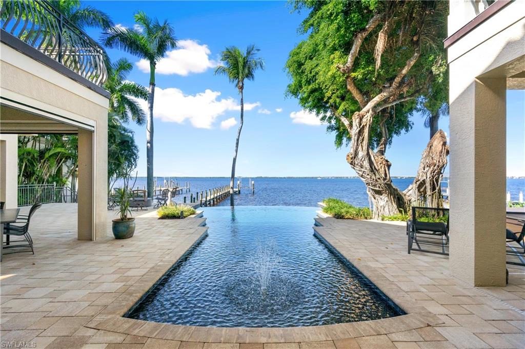 LYNNS ADD - Residential