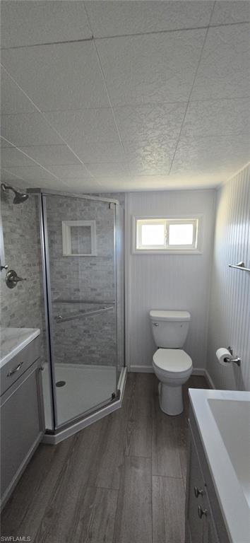 IMPERIAL HARBOR - Residential Lease