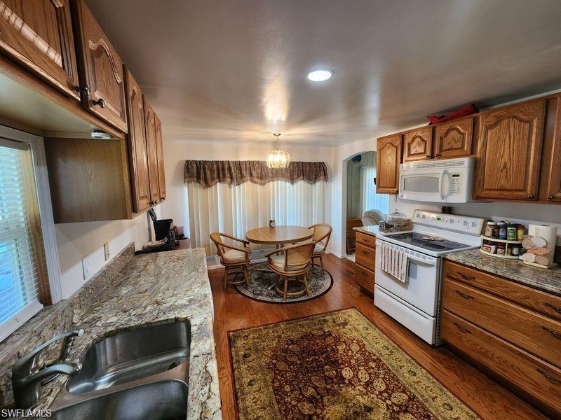 IMPERIAL HARBOR - Residential