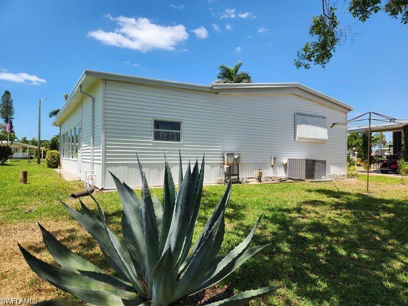 IMPERIAL HARBOR - Residential