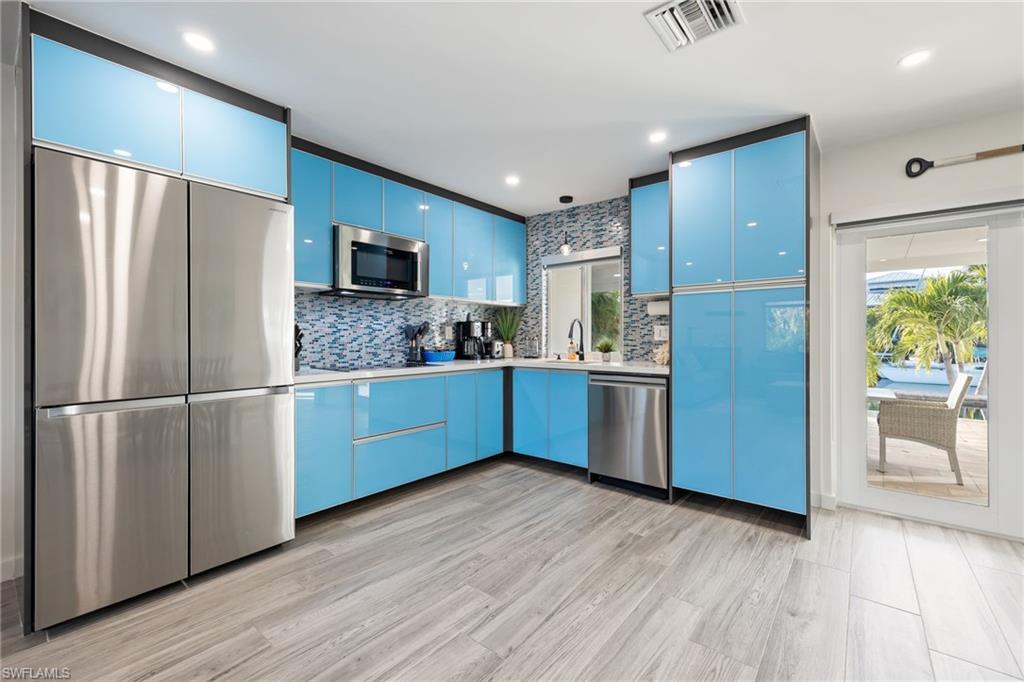 BAYVIEW ACRES - Residential