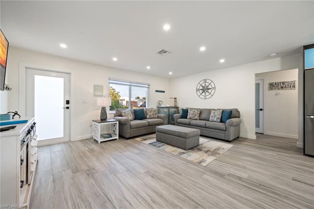 BAYVIEW ACRES - Residential