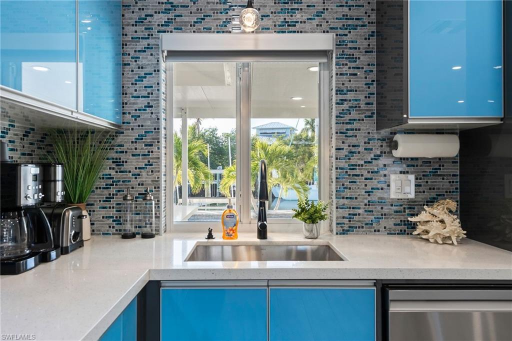 BAYVIEW ACRES - Residential