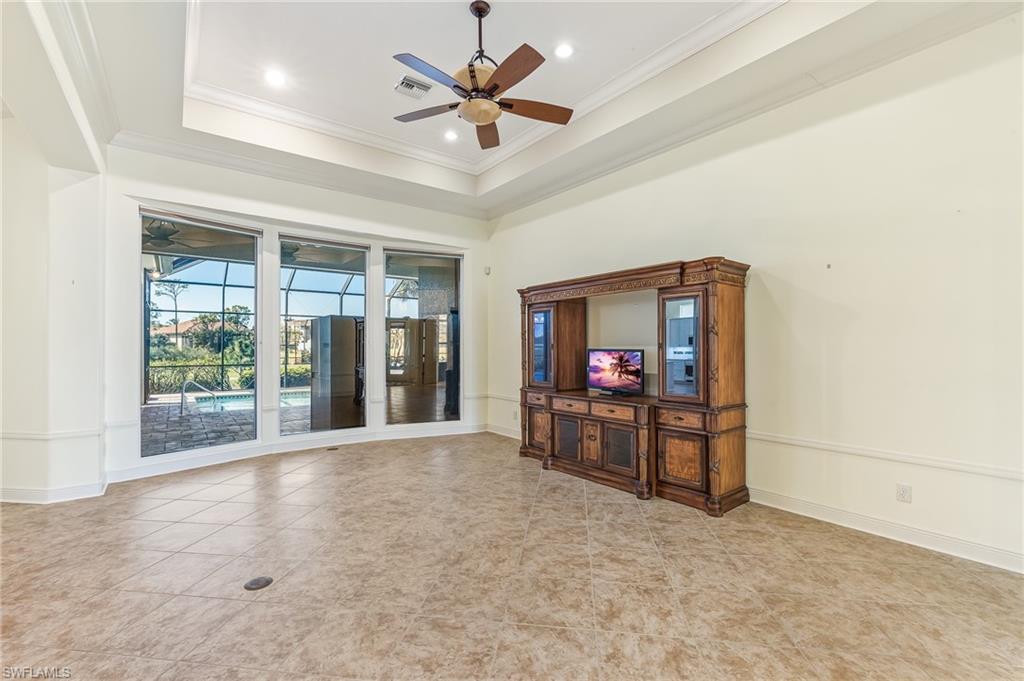 CREEKSIDE - Residential