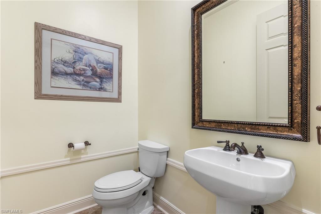 CREEKSIDE - Residential