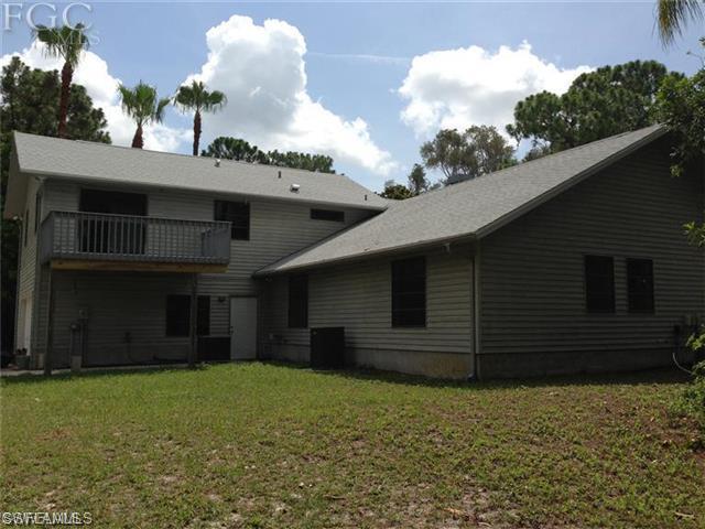 COLONIAL FARMS - Residential