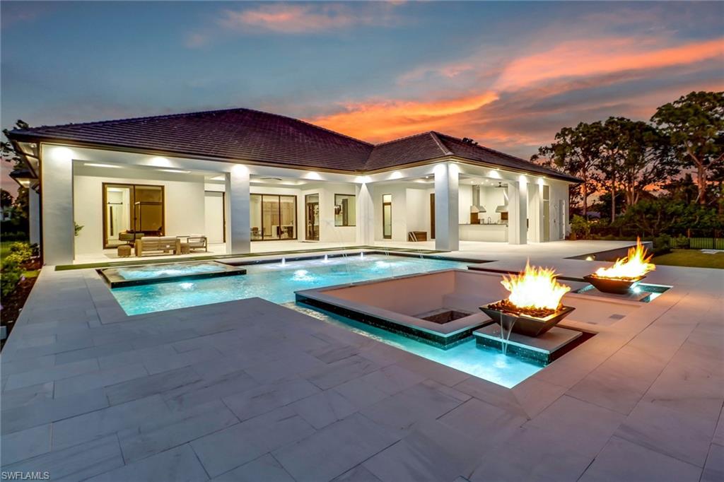 PINE RIDGE - Residential