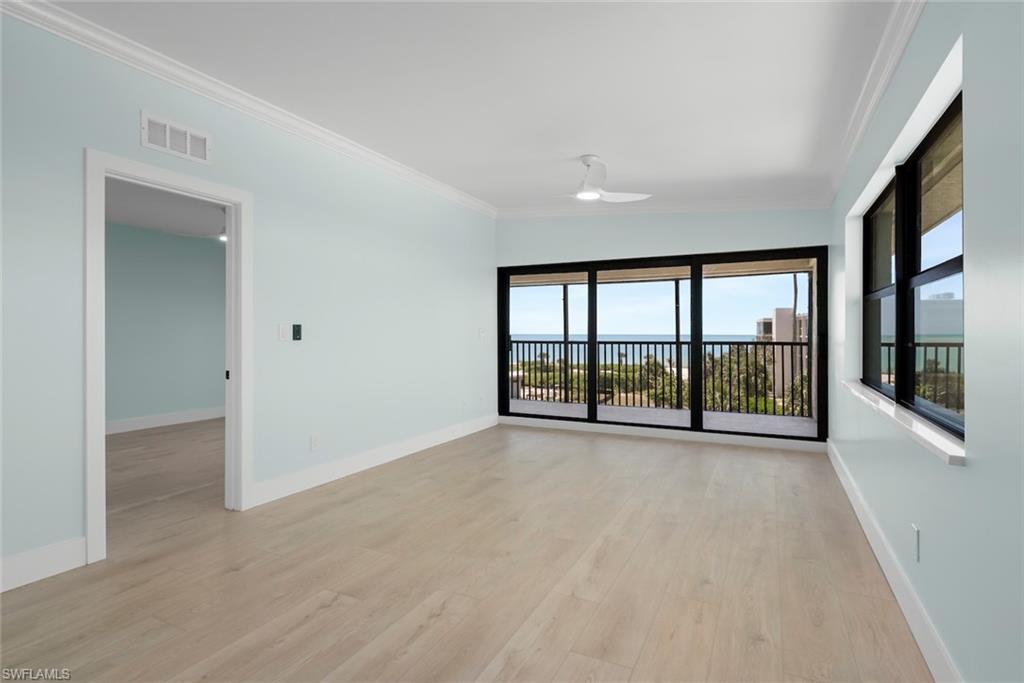 SAND POINTE - Residential