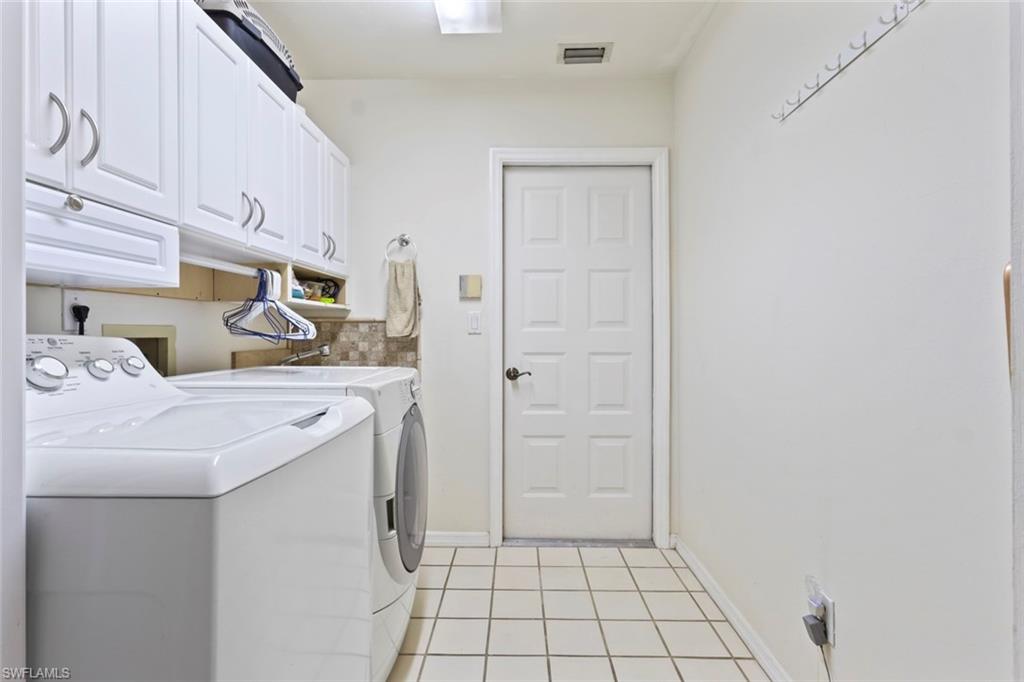 BERKSHIRE LAKES - Residential