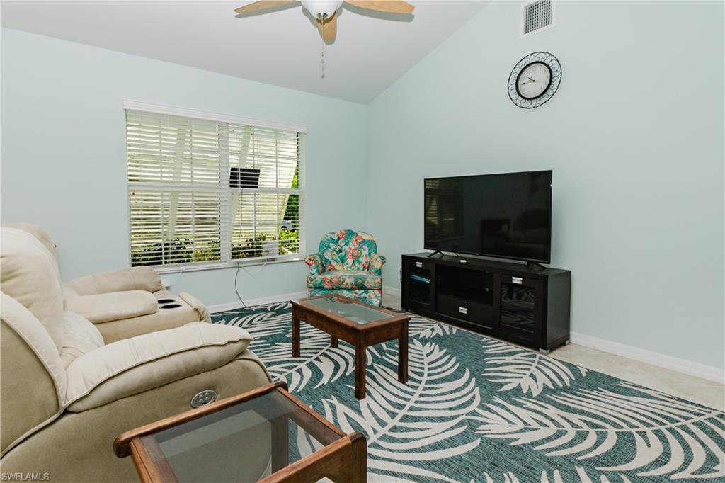 CHARLOTTE SHORES - Residential