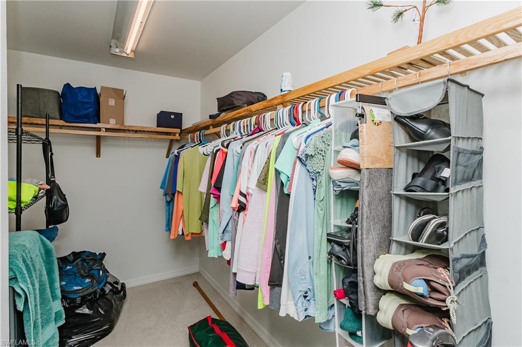 CHARLOTTE SHORES - Residential