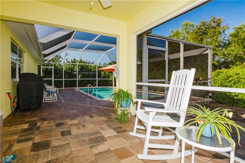 CHARLOTTE SHORES - Residential