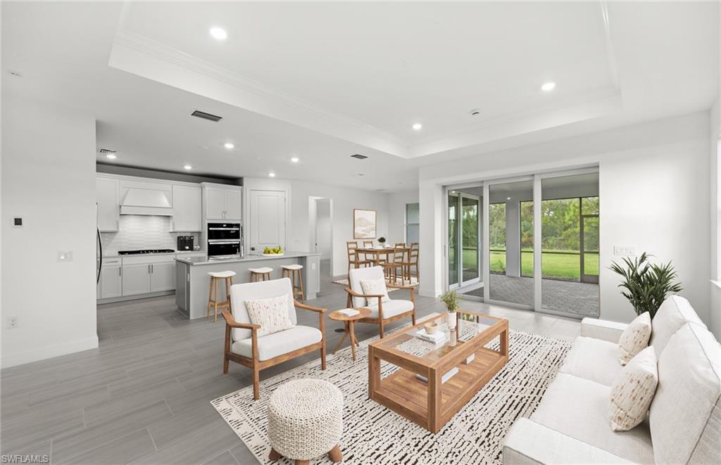 NORTHRIDGE - Residential