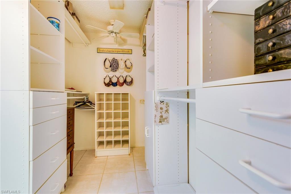 GLADES COUNTRY CLUB - Residential