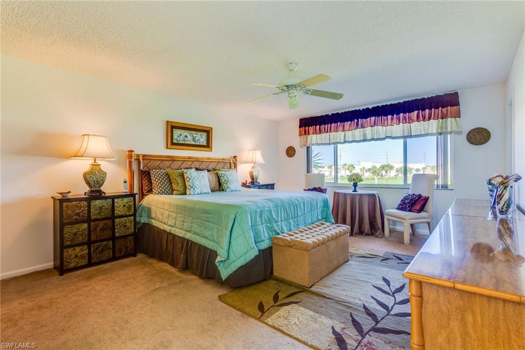 GLADES COUNTRY CLUB - Residential