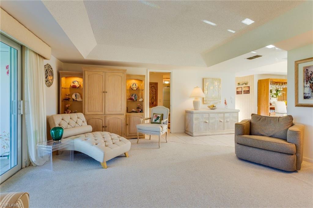 GLADES COUNTRY CLUB - Residential