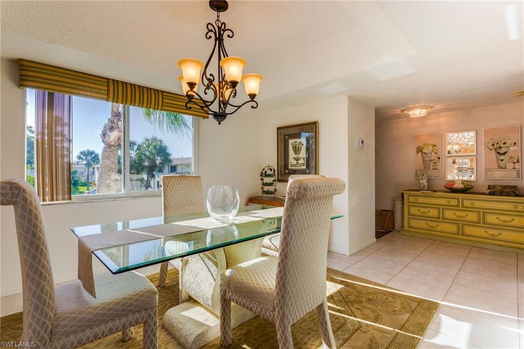 GLADES COUNTRY CLUB - Residential