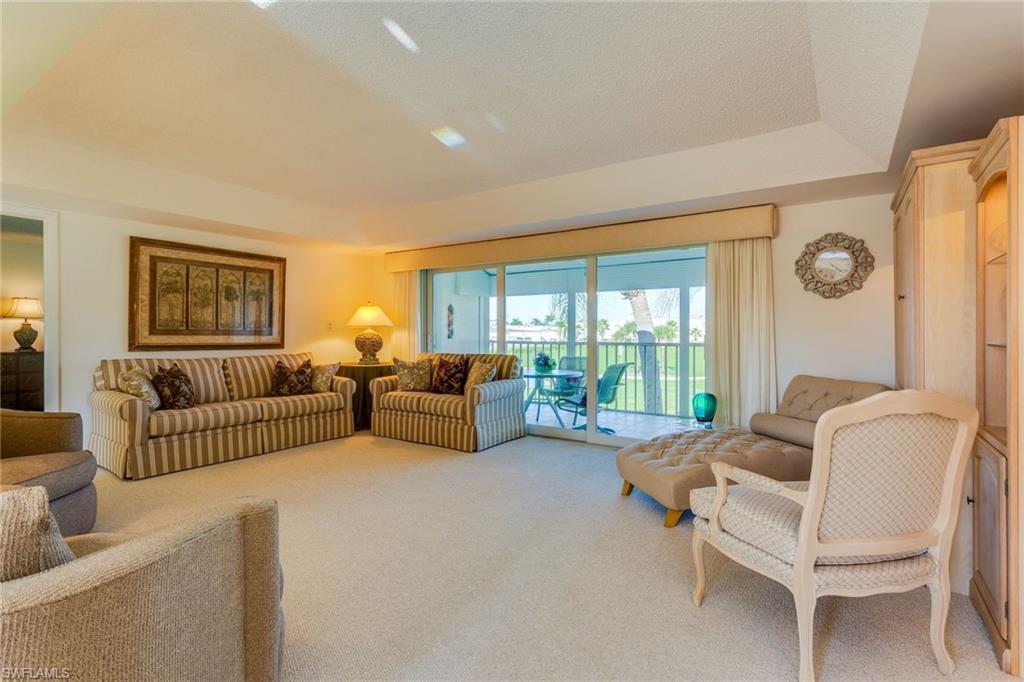 GLADES COUNTRY CLUB - Residential