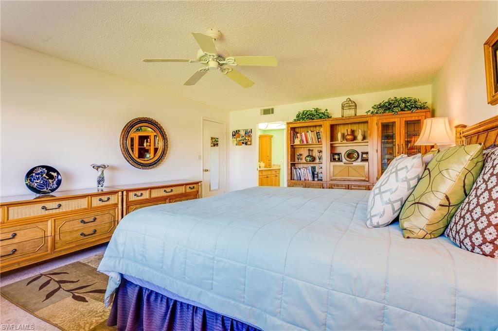 GLADES COUNTRY CLUB - Residential