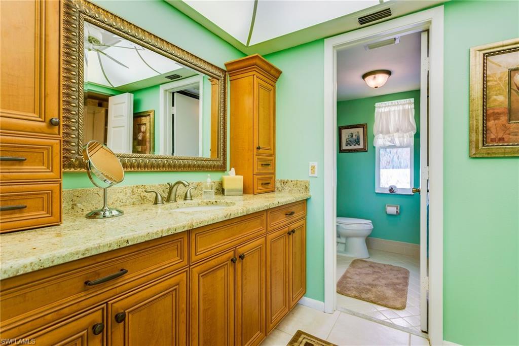 GLADES COUNTRY CLUB - Residential