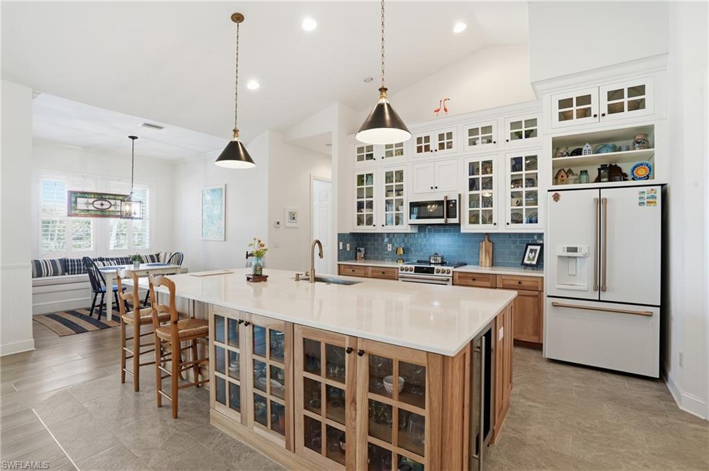 TIDEWATER ISLAND - Residential