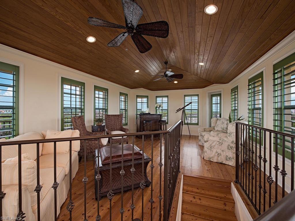 BAREFOOT BEACH - Residential