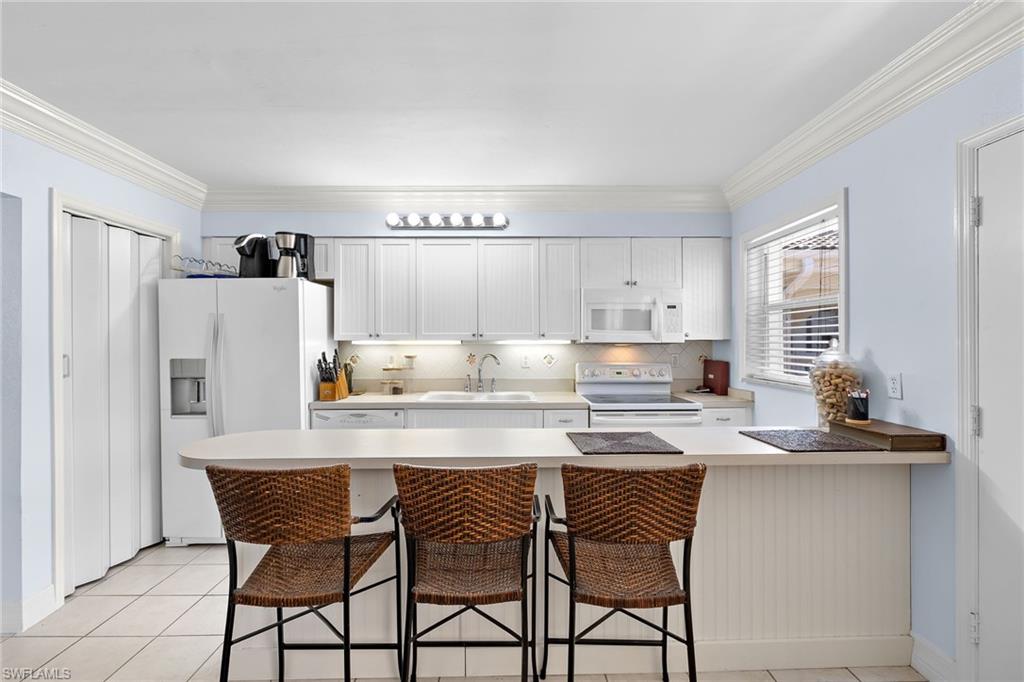 CASTLETON GARDENS - Residential