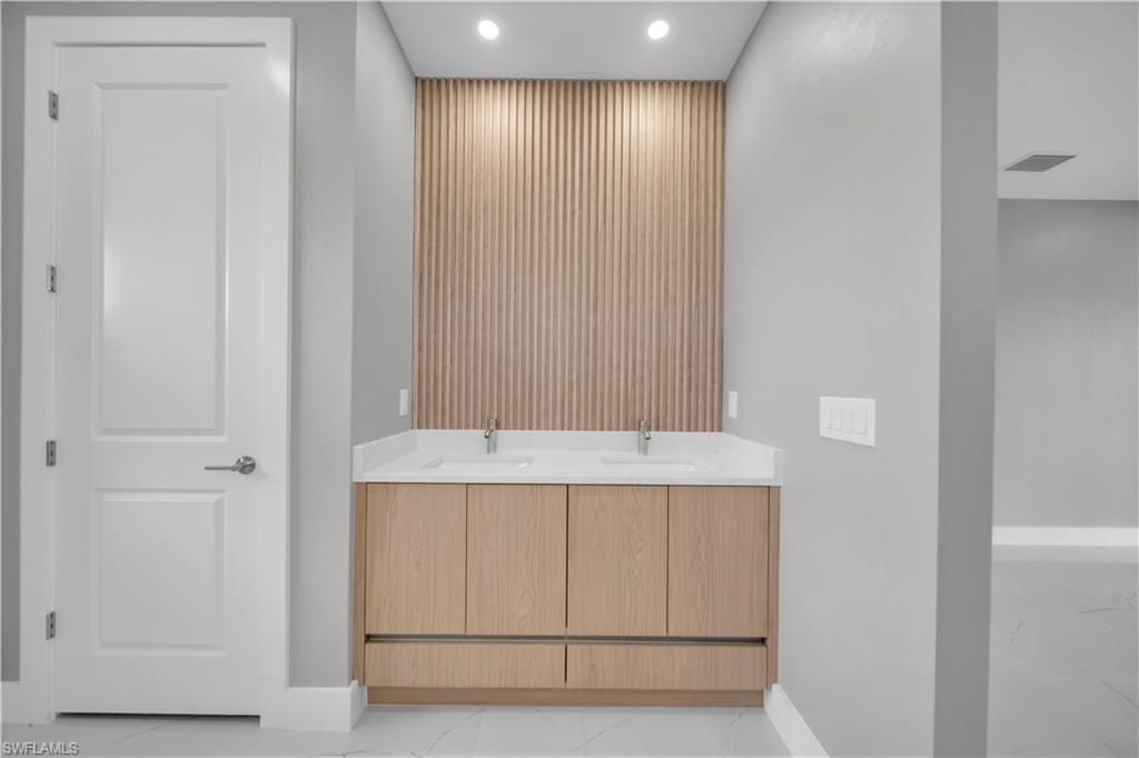 BURNT STORE LAKES - Residential