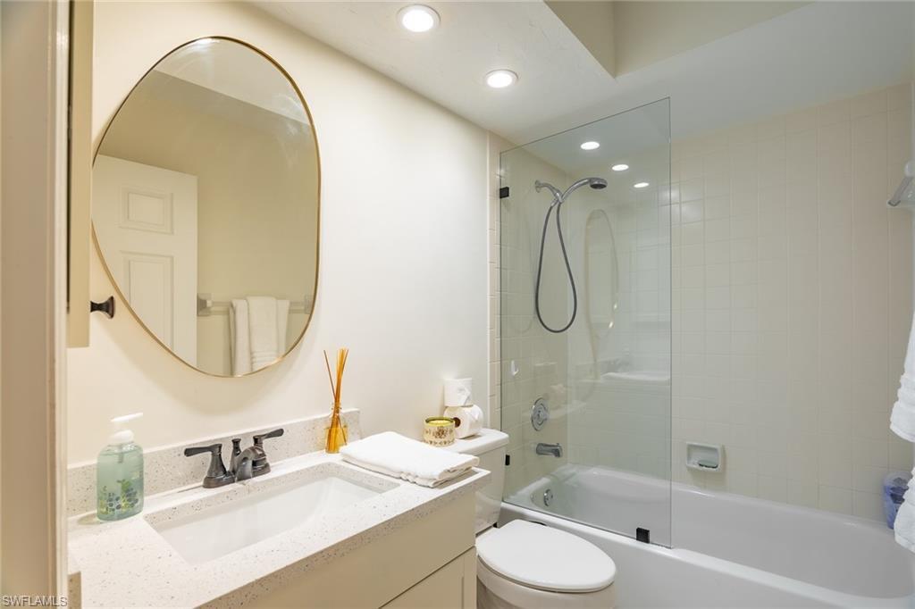 PAVILION CLUB - Residential Lease