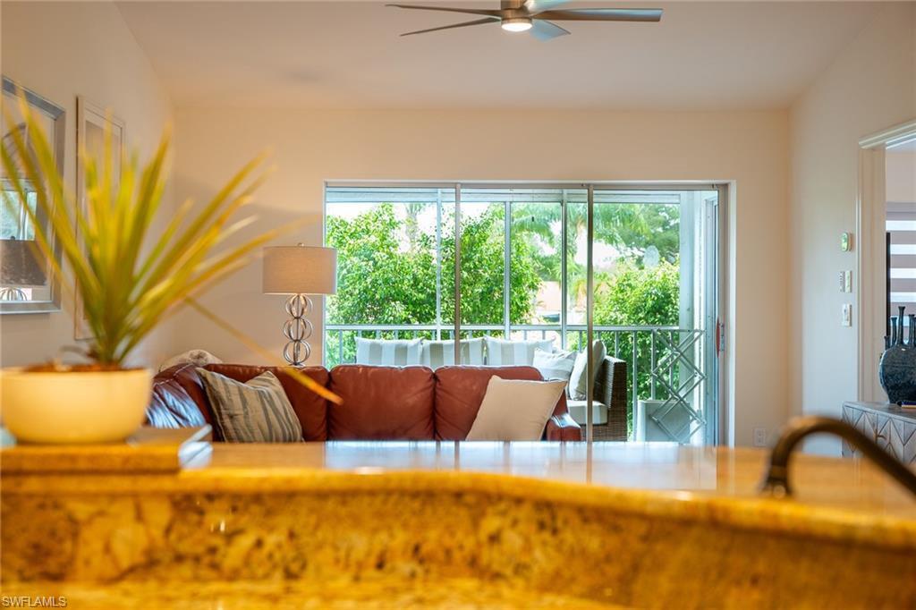 PAVILION CLUB - Residential Lease