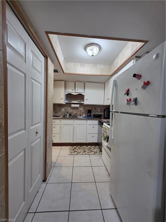 WINDSOR WEST - Residential