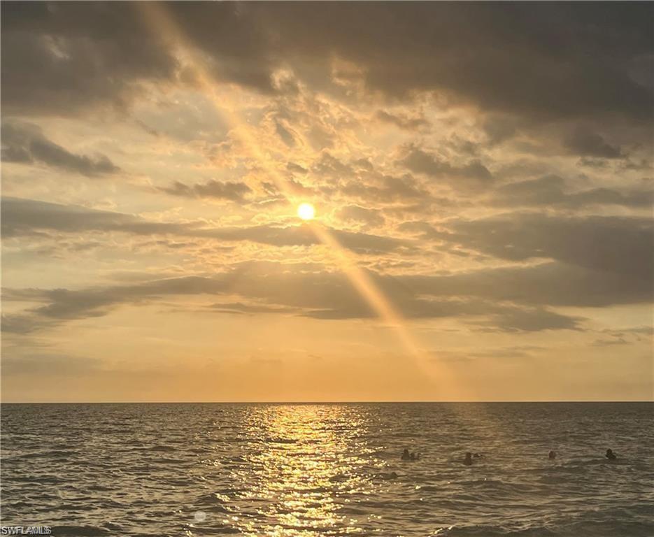 ROSEWOOD - Residential