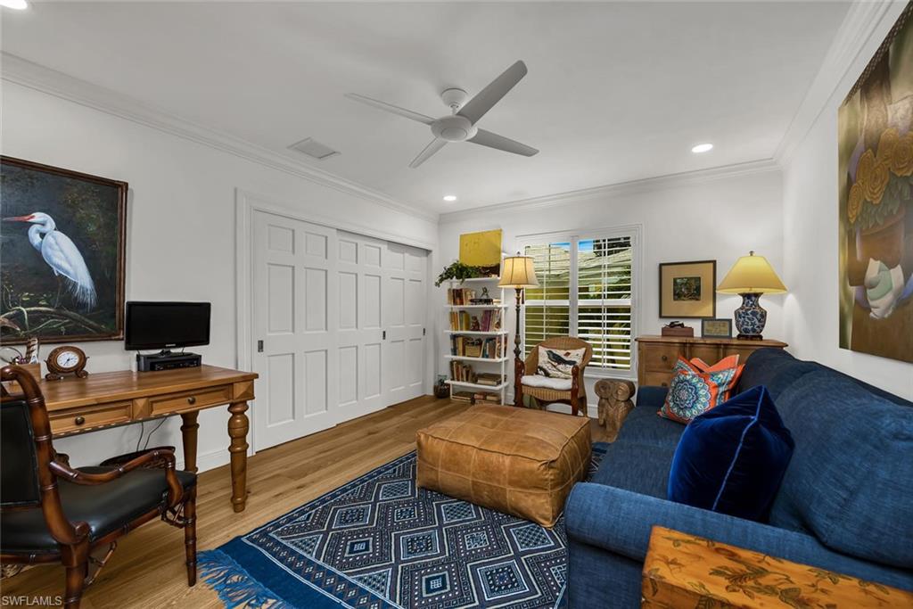 BILLOWS - Residential