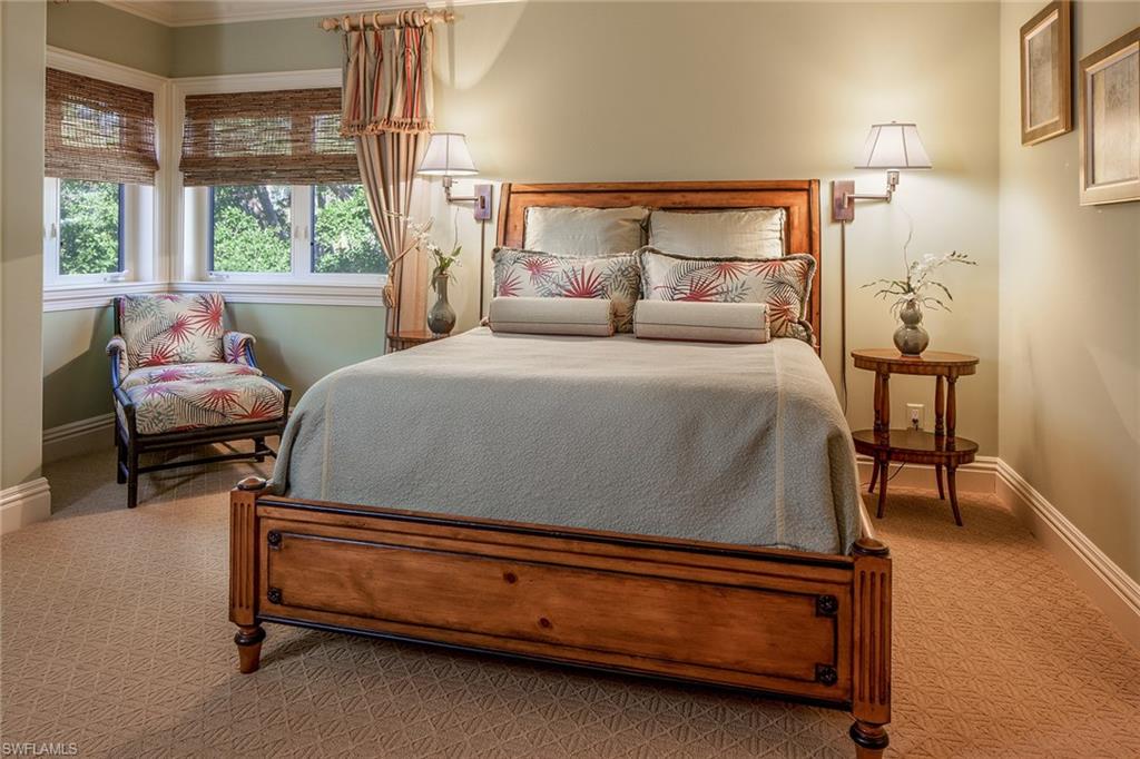 OLDE NAPLES - Residential