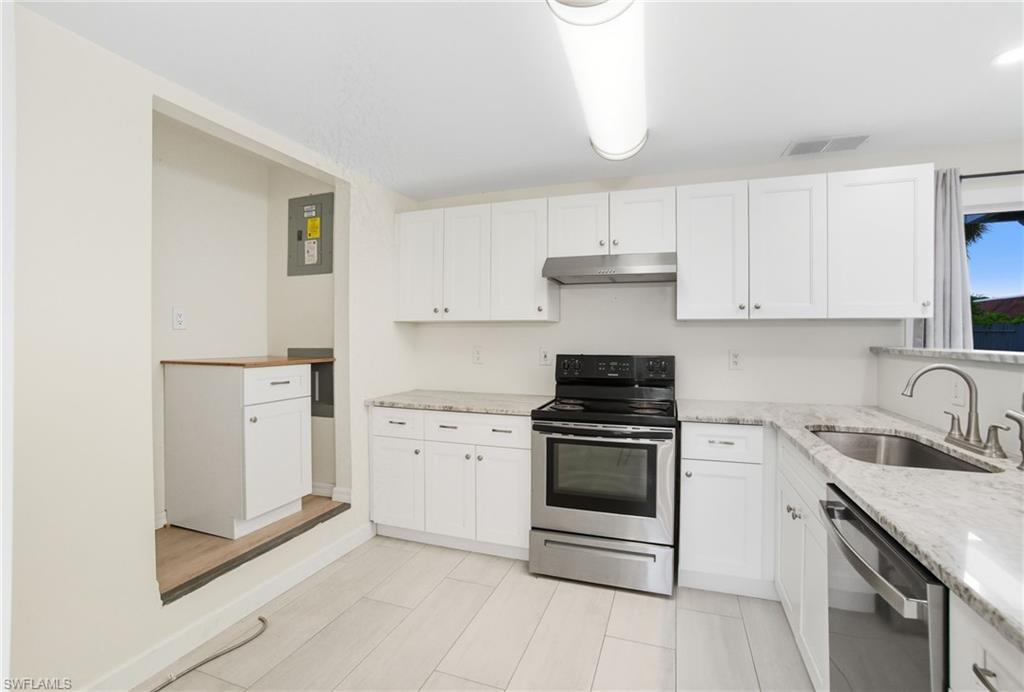 2662/2656 Mangrove ST