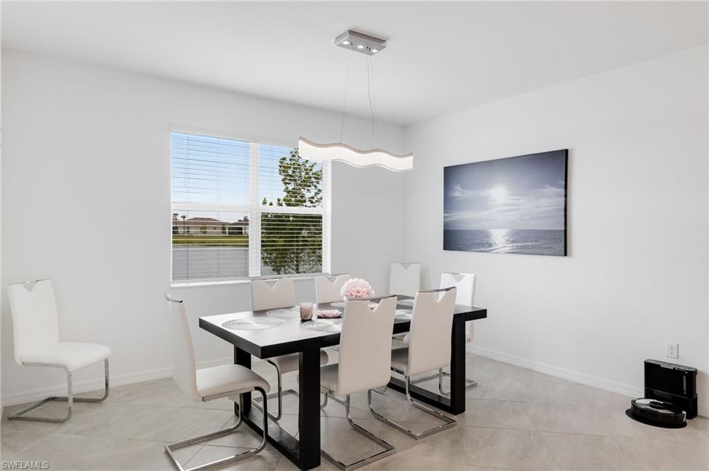 TRAILS EDGE - Residential Lease