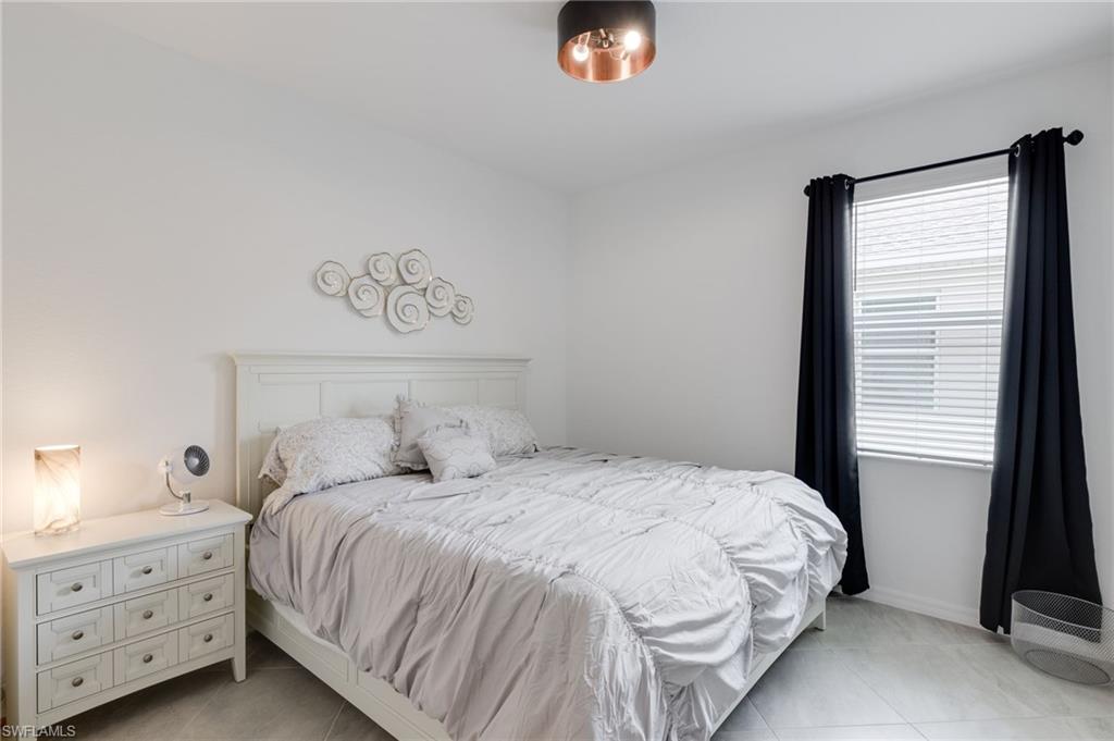 TRAILS EDGE - Residential Lease