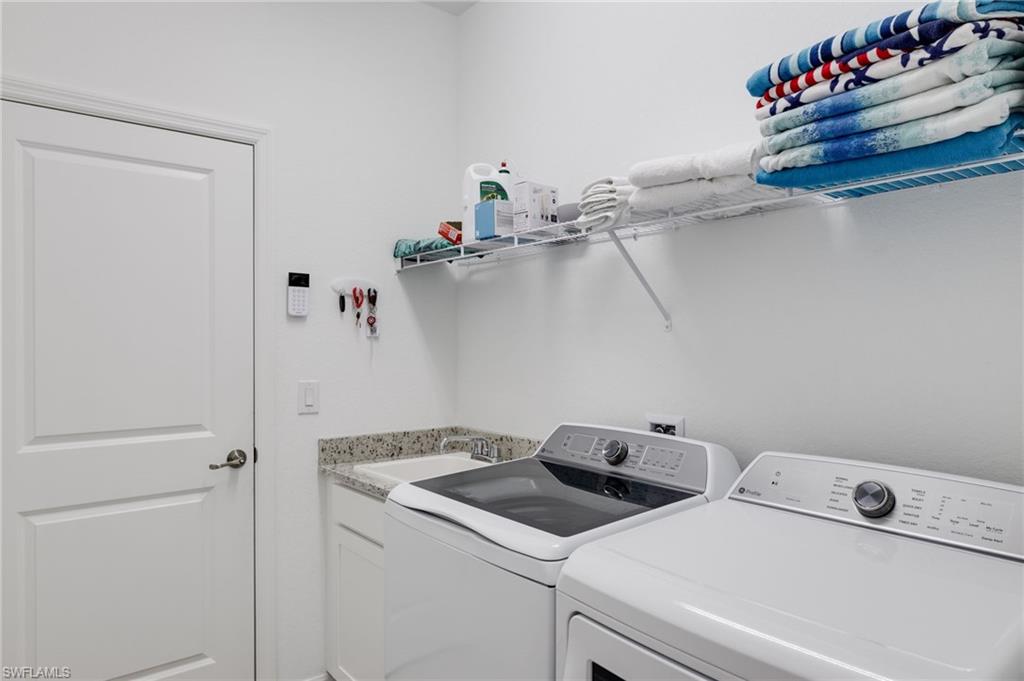 TRAILS EDGE - Residential Lease