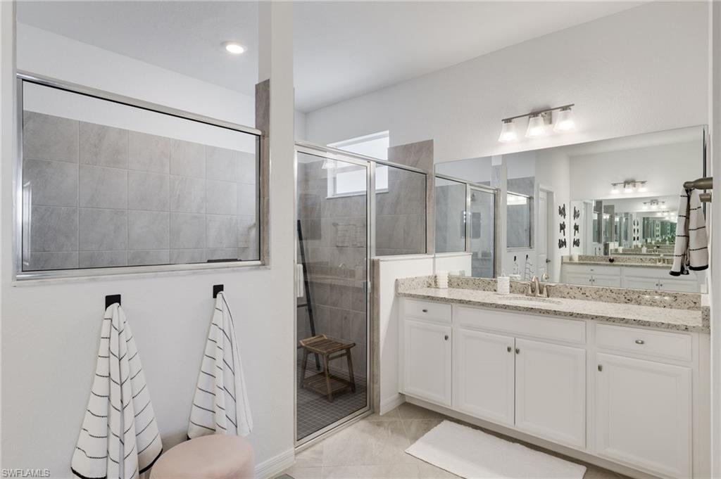 TRAILS EDGE - Residential Lease