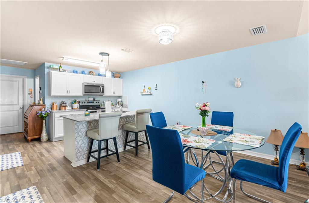 VISTANNA VILLAS - Residential