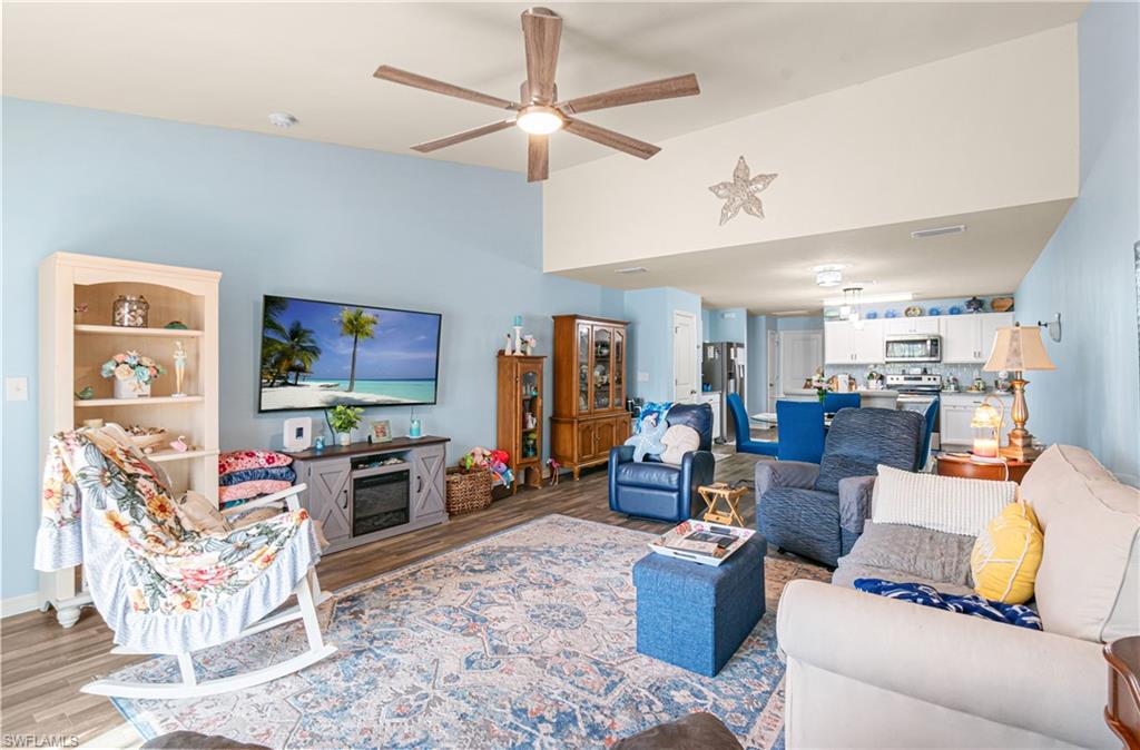 VISTANNA VILLAS - Residential