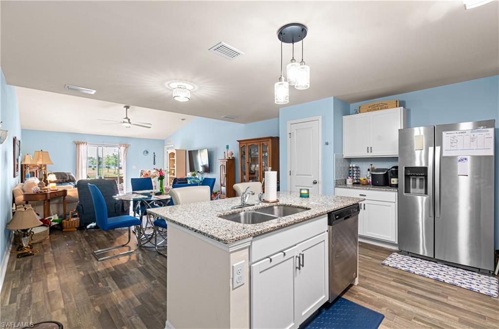 VISTANNA VILLAS - Residential