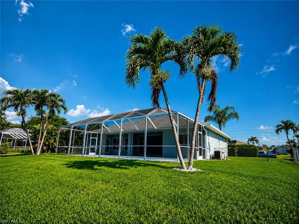 CAPE CORAL - Residential